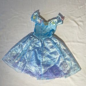 Deluxe Cinderella Movie Costume. 4-6X.